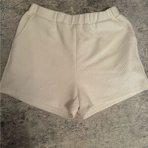 Entro Women's Shorts